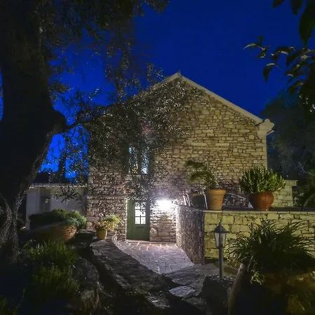 Dom wakacyjny Country House Longós